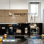 L'éclat, Méditerranéen - Hypercentre, Rue Piétonne *