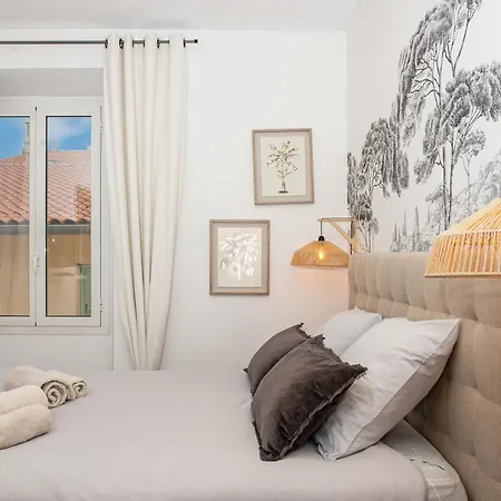 L'eclat, Mediterraneen - Hypercentre, Rue Pietonne * מנטון