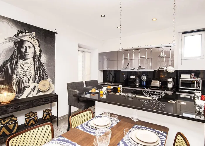 L'eclat, Mediterraneen - Hypercentre, Rue Pietonne مينتون