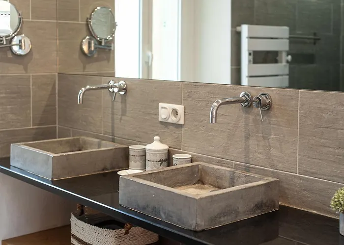 L'éclat, Méditerranéen - Hypercentre, Rue Piétonne